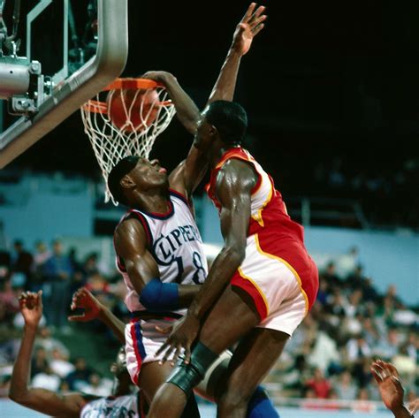 Dominique Wilkins: A Legend's Journey to Basketball Magic